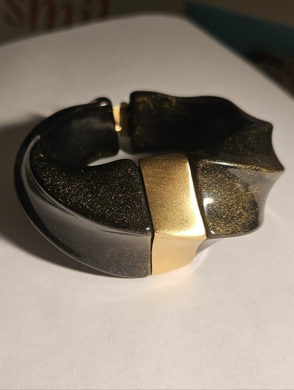 TRIFARI LUCITE BANGLE BRACELET, RARE TRIFARI BANGLE, Kunio Matsumoto Bangle - Picture 4 of 12